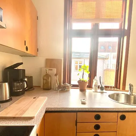 Apartman En Hel I Midtbyen - Centralt, Taet Pa Alt Og Med Parkering! Randers
