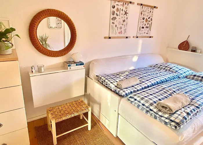 En Hel I Midtbyen - Centralt, Taet Pa Alt Og Med Parkering!