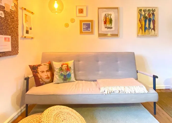 En Hel I Midtbyen - Centralt, Taet Pa Alt Og Med Parkering! Раннерс