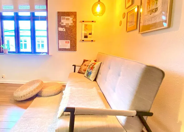 Апартаменты En Hel I Midtbyen - Centralt, Taet Pa Alt Og Med Parkering! Раннерс